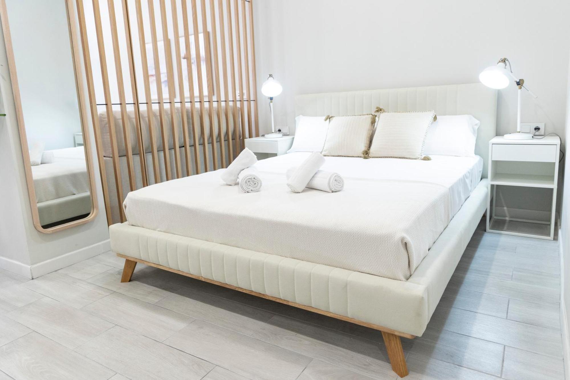 Favara Suites B By Concept Flats Valencia Exteriör bild